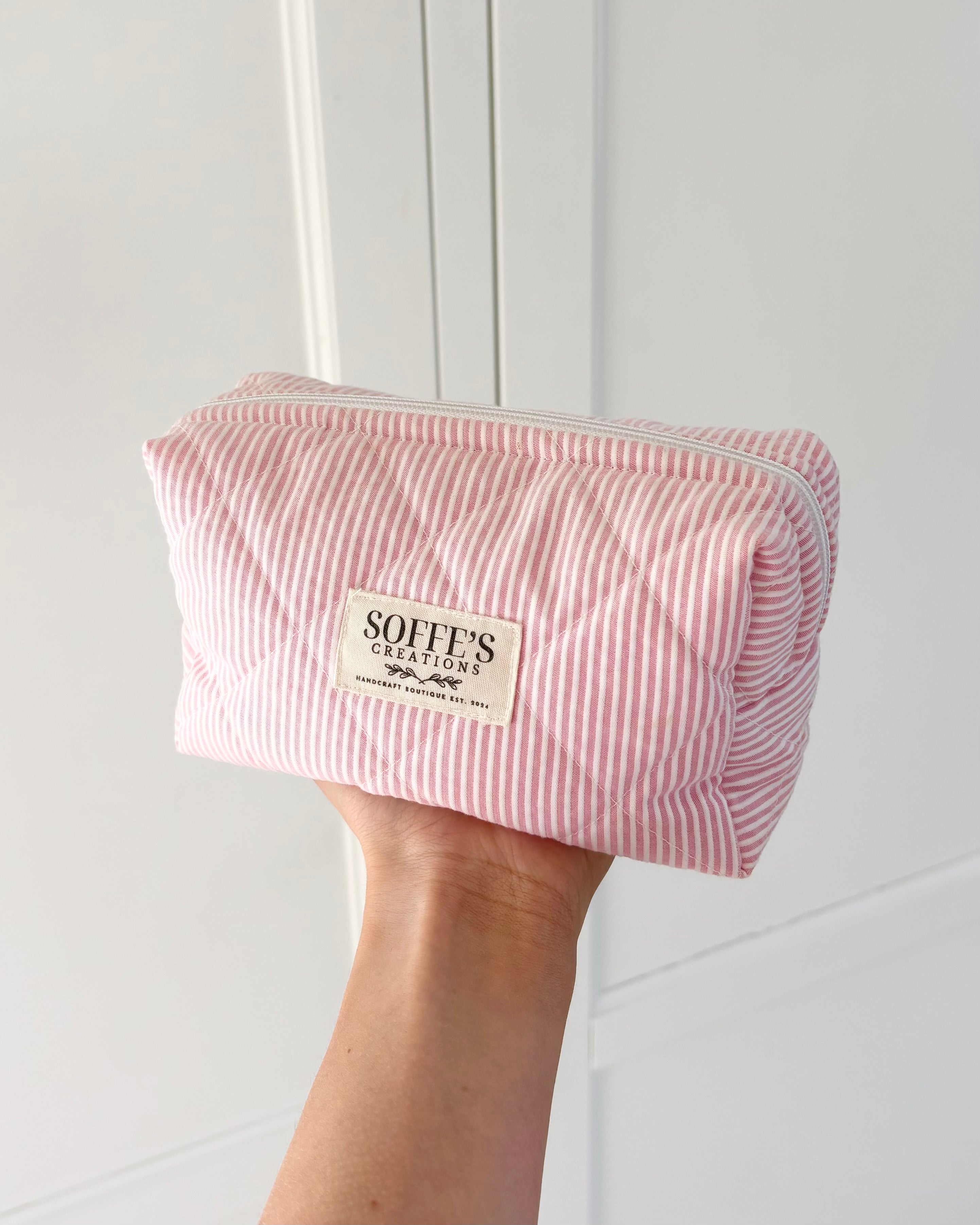 Pinkki Meikkipussi